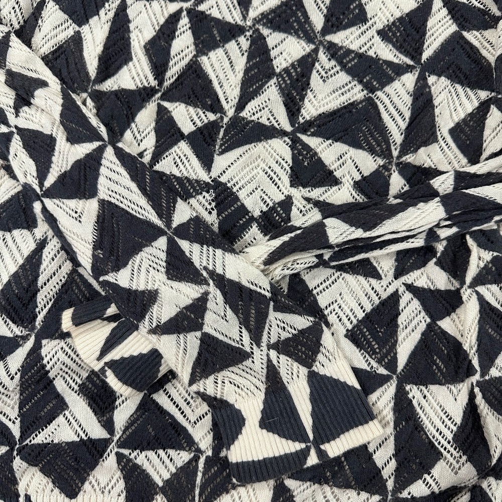 Loft Monochrome Triangle Pattern Sweater - image 4
